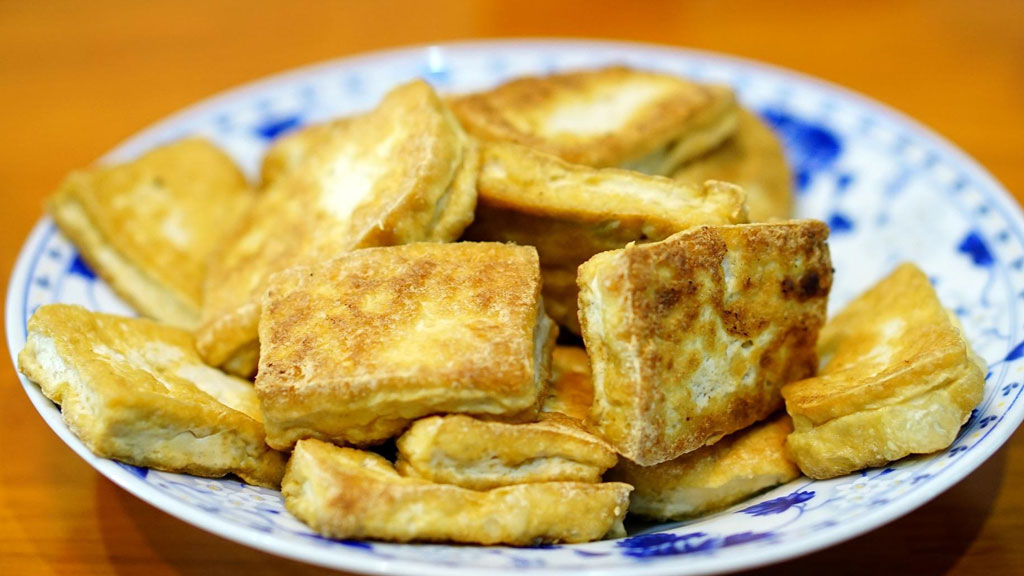Tofu frito: Saiba como fazer essa receitinha!
