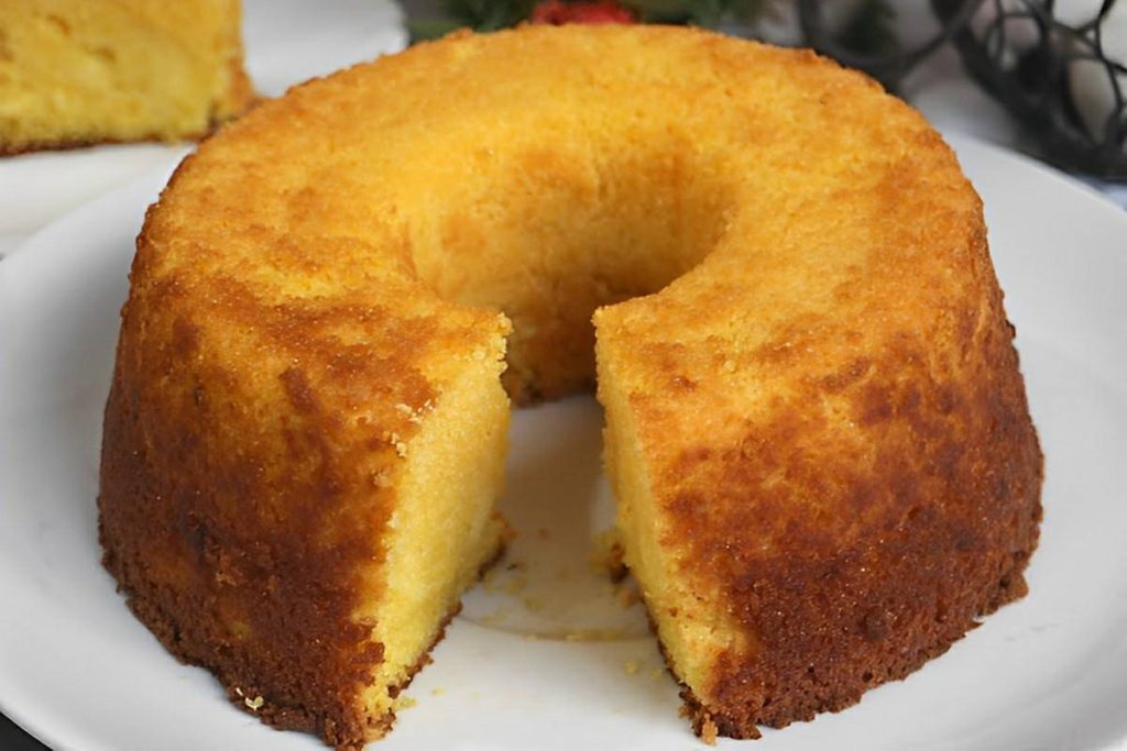 Bolo de Laranja sem leite e sem farinha