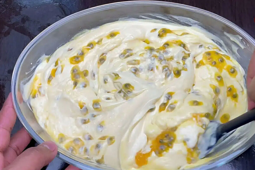 Mousse de leite ninho com maracujá