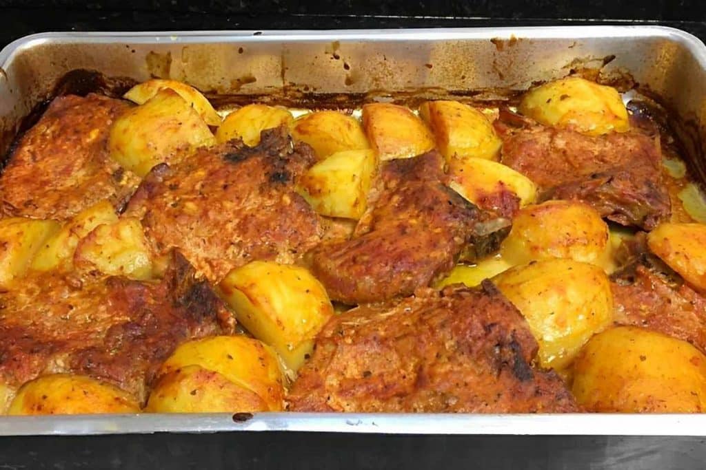 Bisteca no Forno com batatas