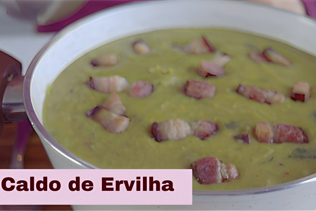 Caldo de Ervilha com bacon cremoso