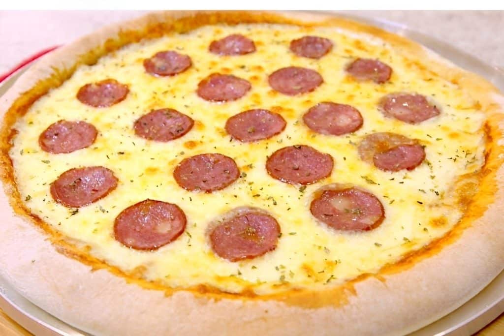 Pizza artesanal caseira: Receita fácil e deliciosa!