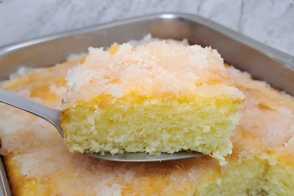 Bolo de coco com Maisena