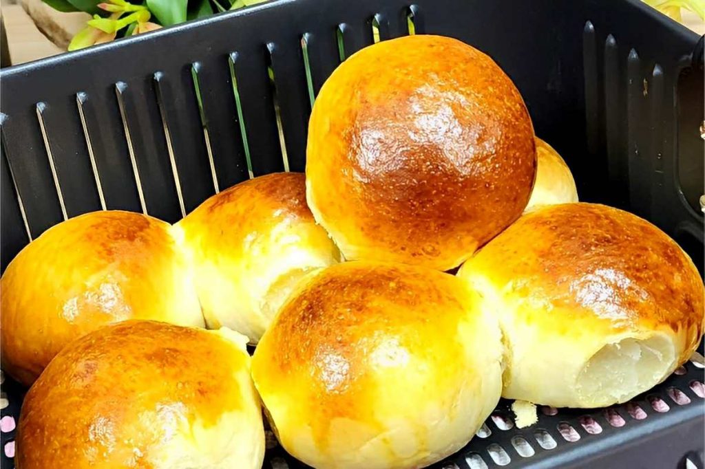 Pão de leite na Airfryer feito em 20 minutos