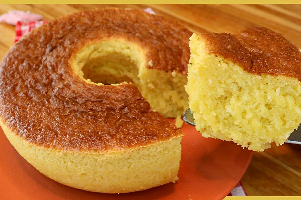 Bolo de Tapioca com coco fofinho