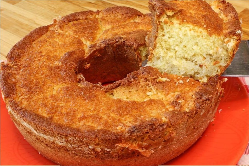 Bolo de coco caseirinho