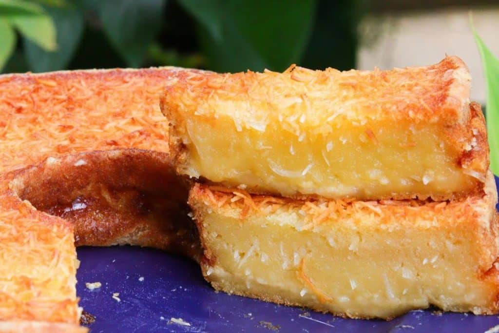 Bolo de mandioca sem farinha bem molhadinhoBolo de mandioca sem farinha bem molhadinho