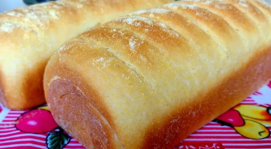 Pão de Fubá caseiro da Dona Izaltina: Receita simples e deliciosa